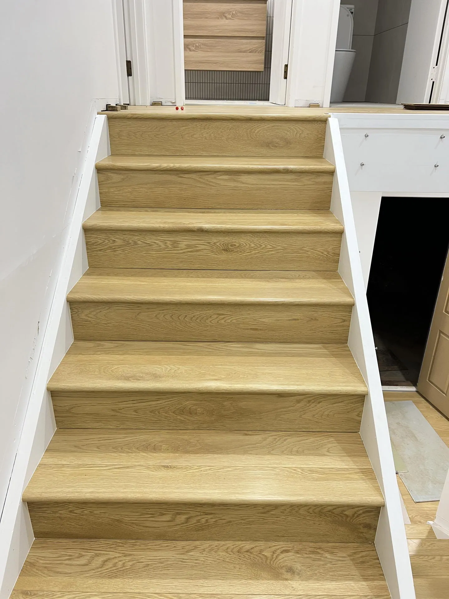 CLEARANCE!! Classic Cream Oak-SALE, $25+GST PER M2 view 8