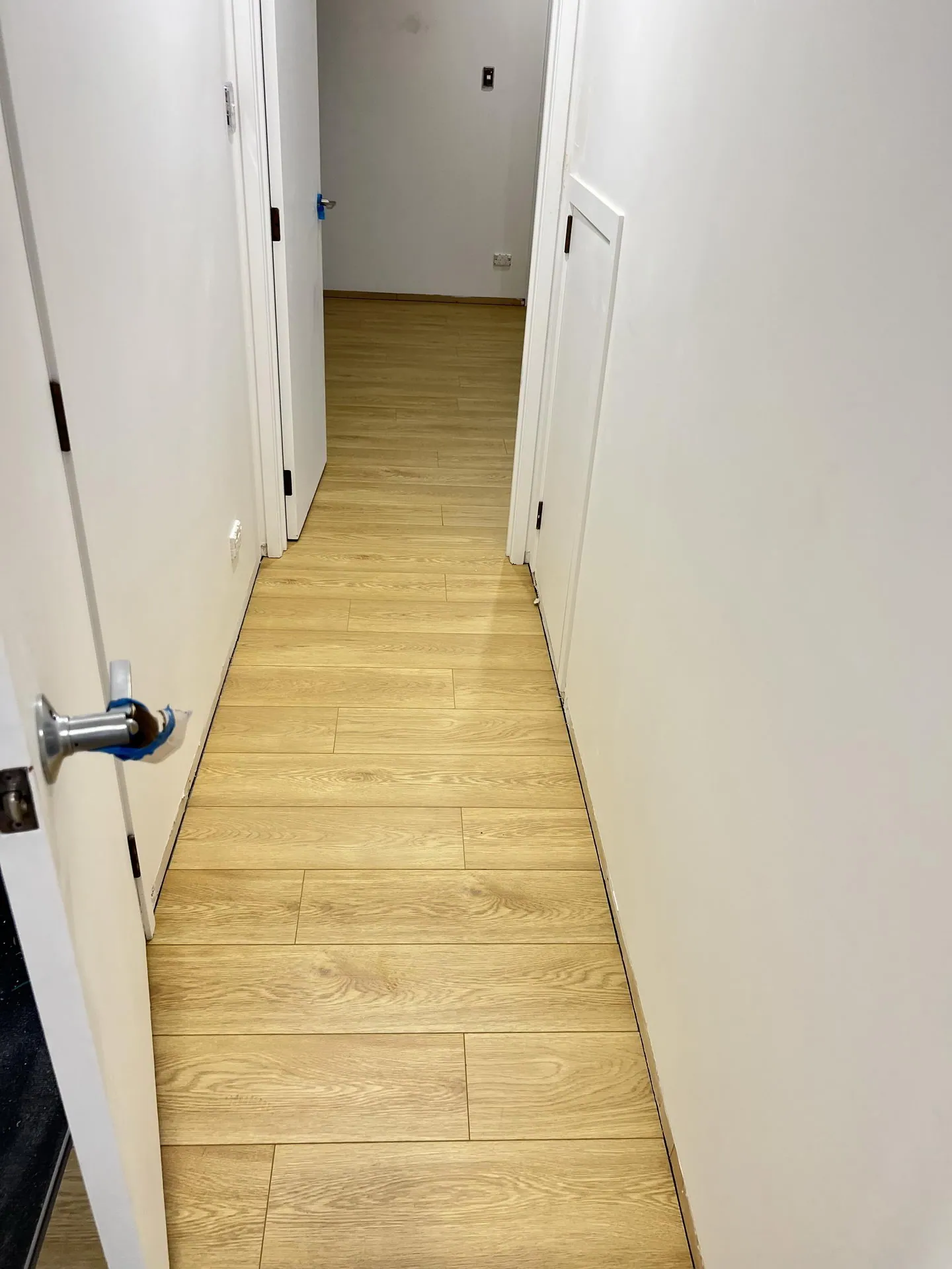 CLEARANCE!! Classic Cream Oak-SALE, $25+GST PER M2 view 9