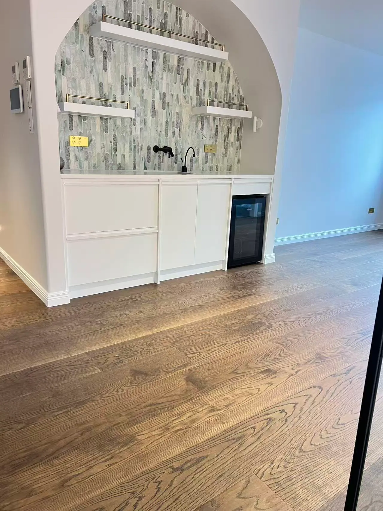 OT10388-Oak Driftwood view 8