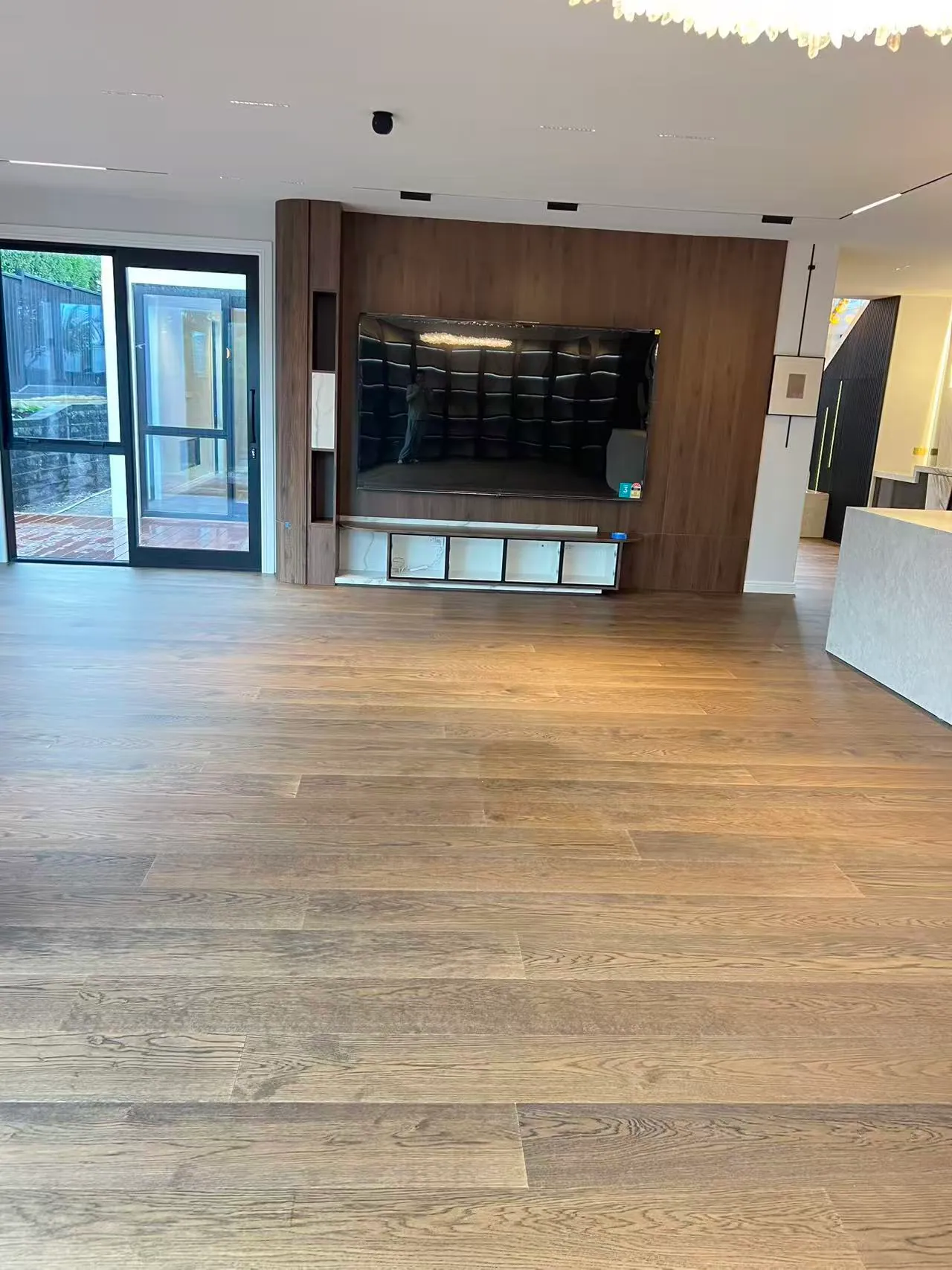 OT10388-Oak Driftwood view 9