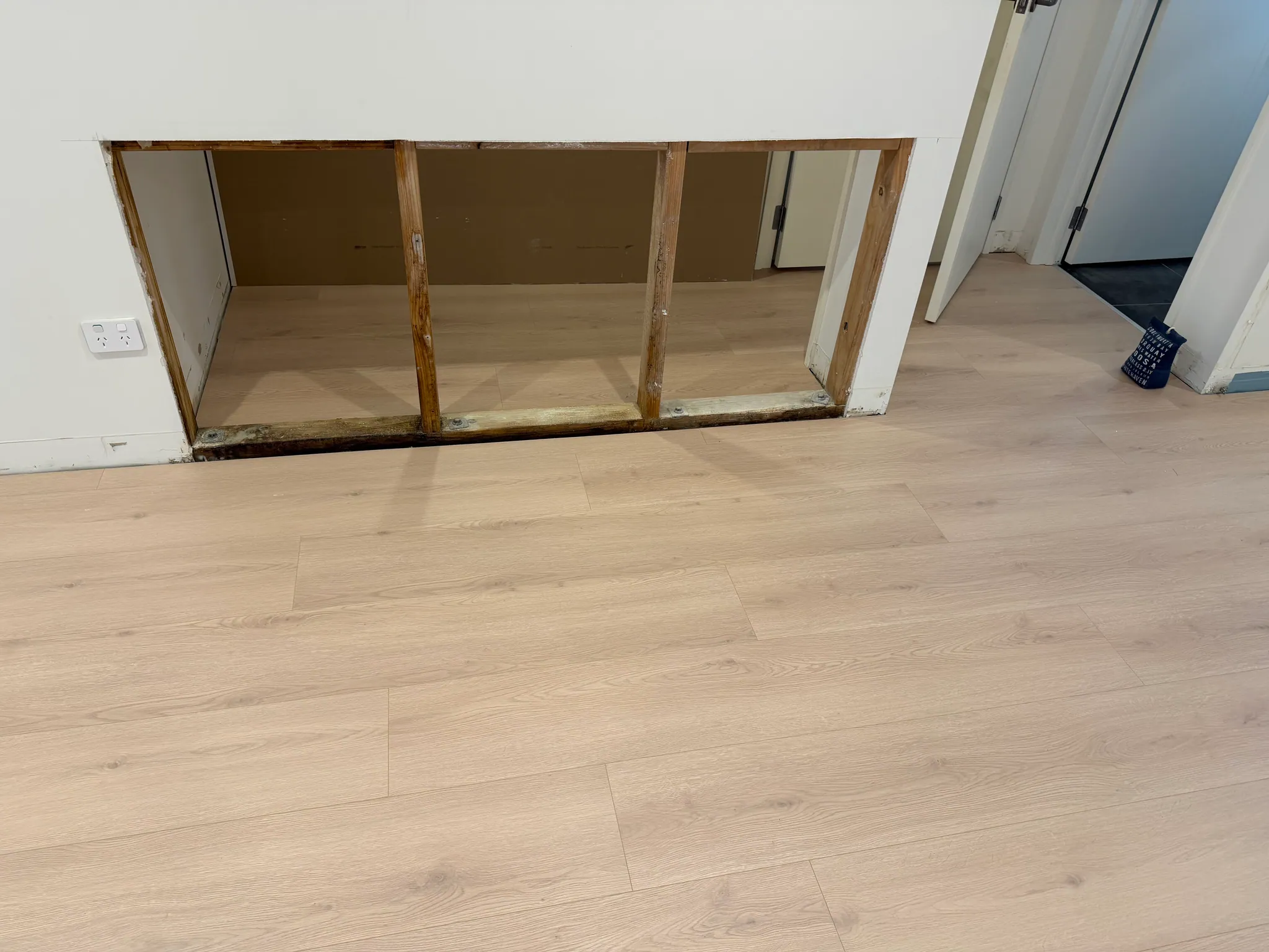 PK1506WP-Ivory Grain Oak view 11