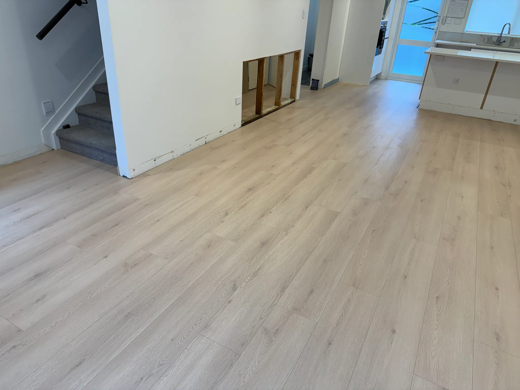 PK1506WP-Ivory Grain Oak view 8