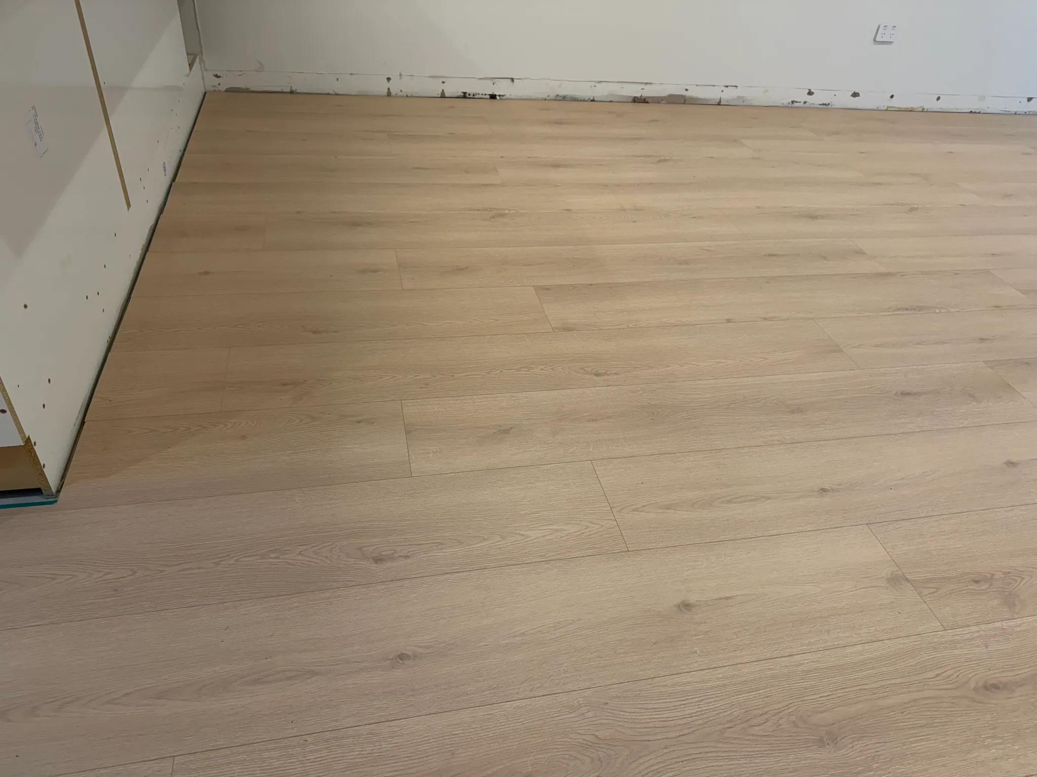PK1506WP-Ivory Grain Oak view 9