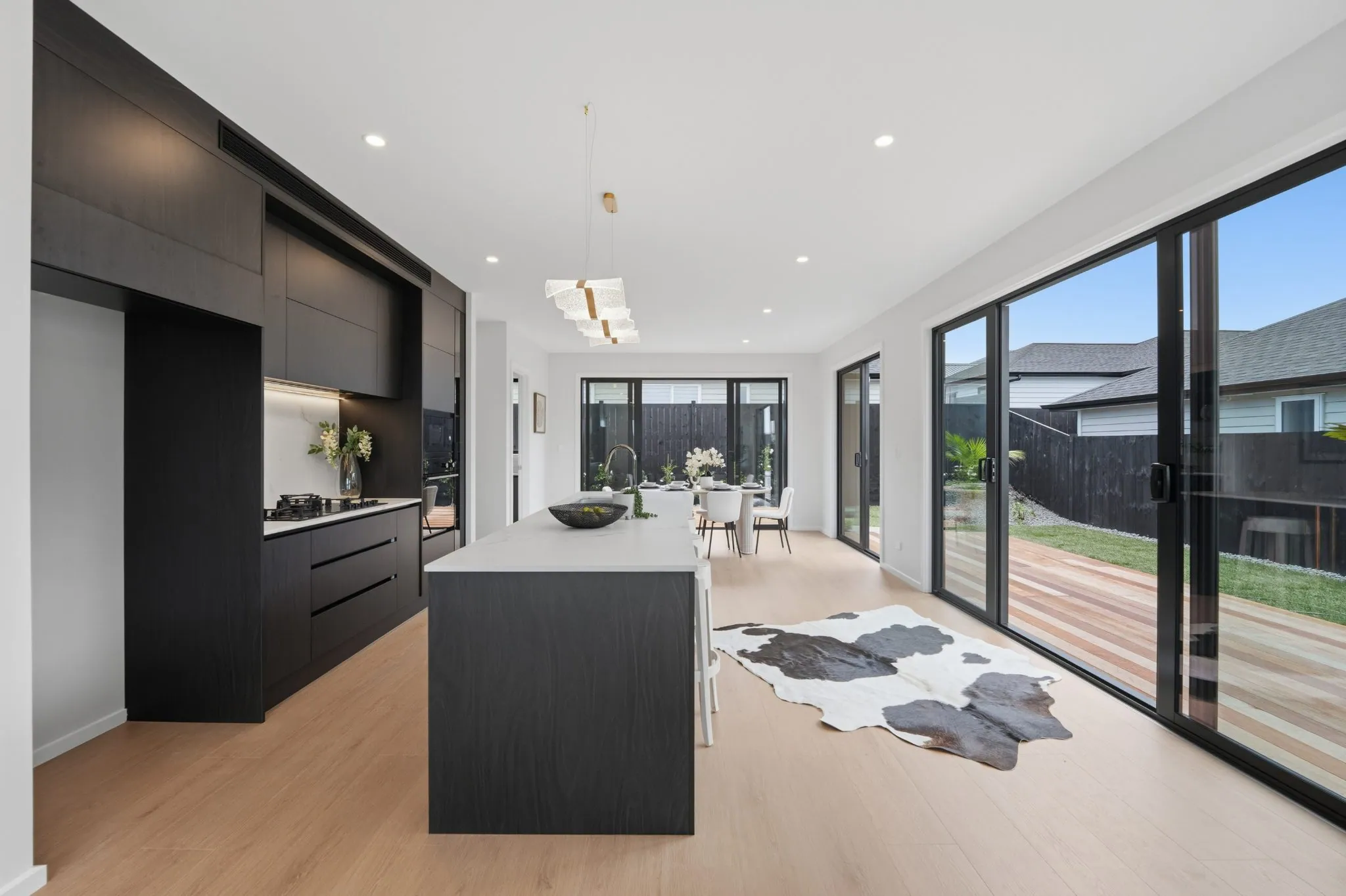 PK1508WP-Sandstone Oak view 2