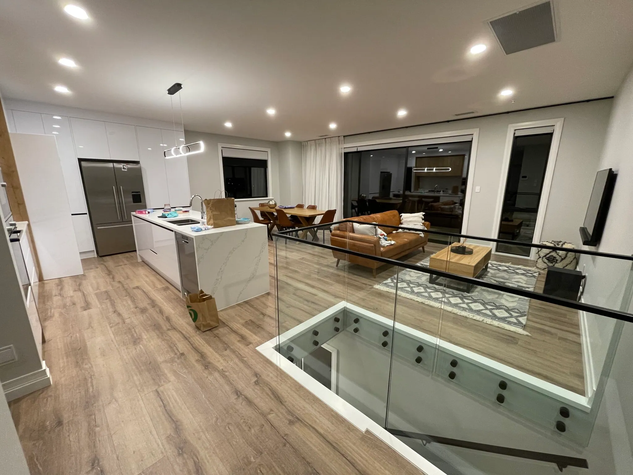 Patis Oak view 7