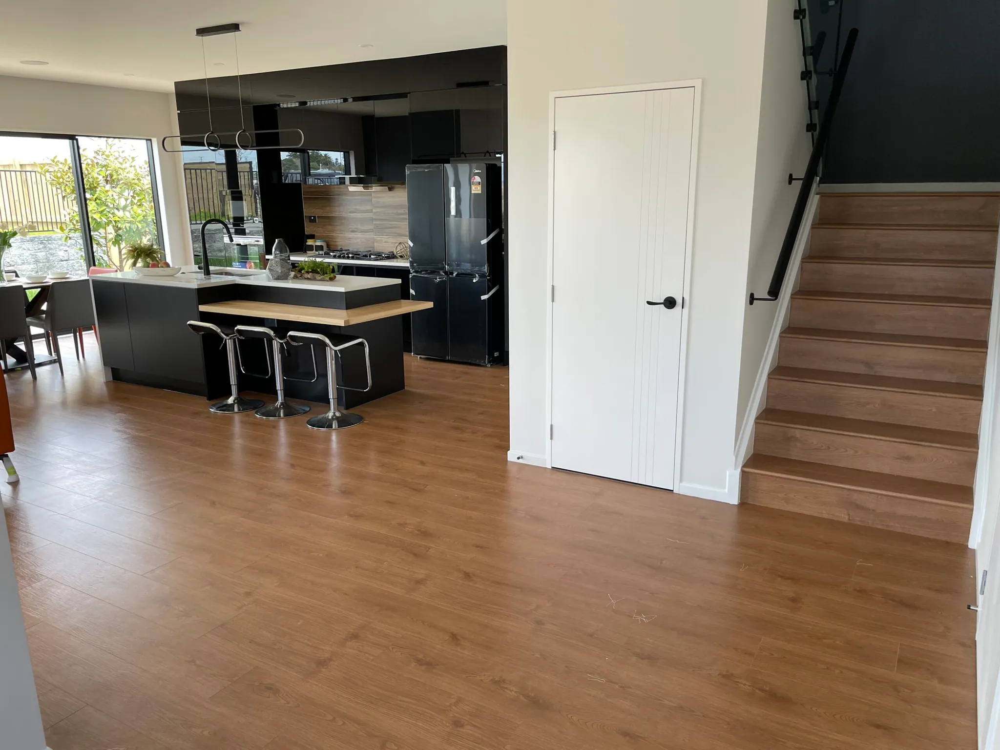 PK7083W-Vintage Oak view 6