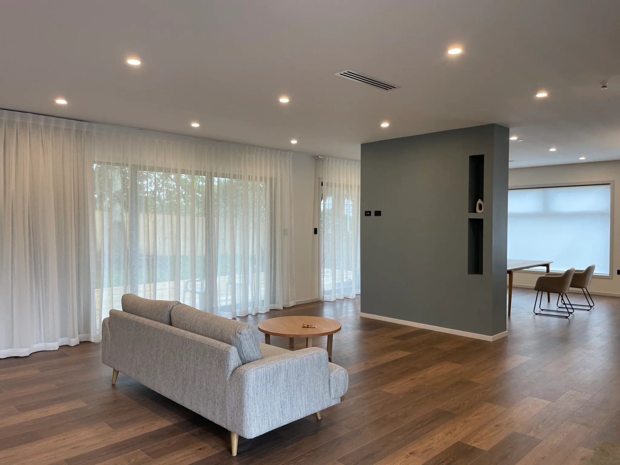 PK7086W-English Walnut Oak view 8