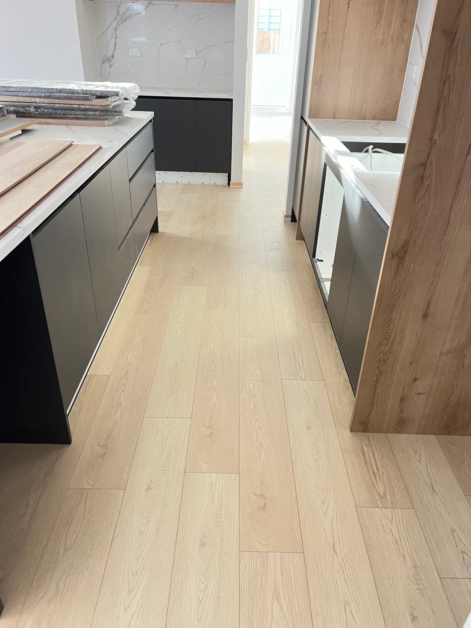 CLEARANCE!! PK7088W-Classic Beige Oak-105m2 left, $25+gst per m2 view 8