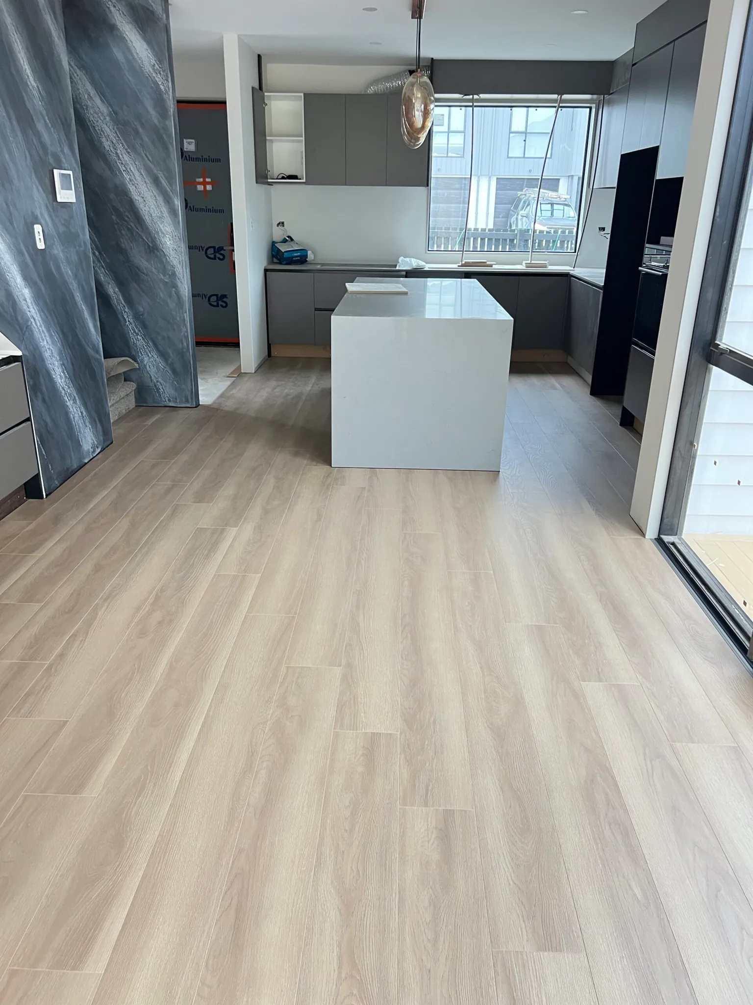 CLEARANCE!!  PK7091WP-Light Sand Oak-43.2m2 left, $25+gst per m2 view 10