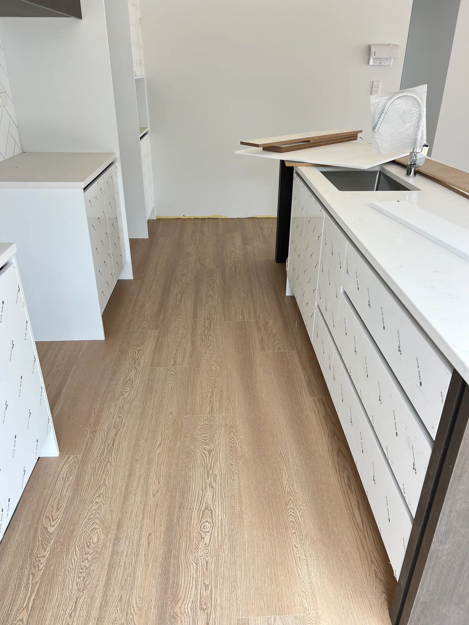 CLEARANCE!!  PK7093WP-Soft Camel Oak-90m2 left, $28+gst per m2 view 11