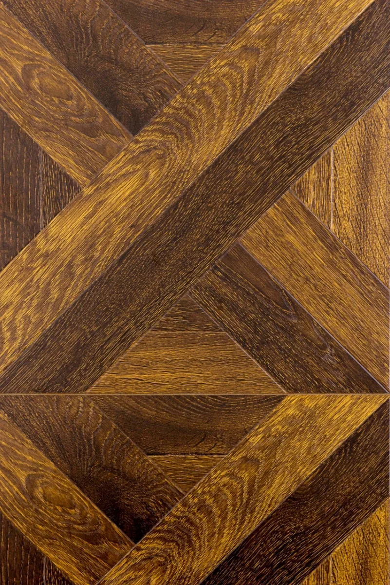 Versailles-Ochres Square