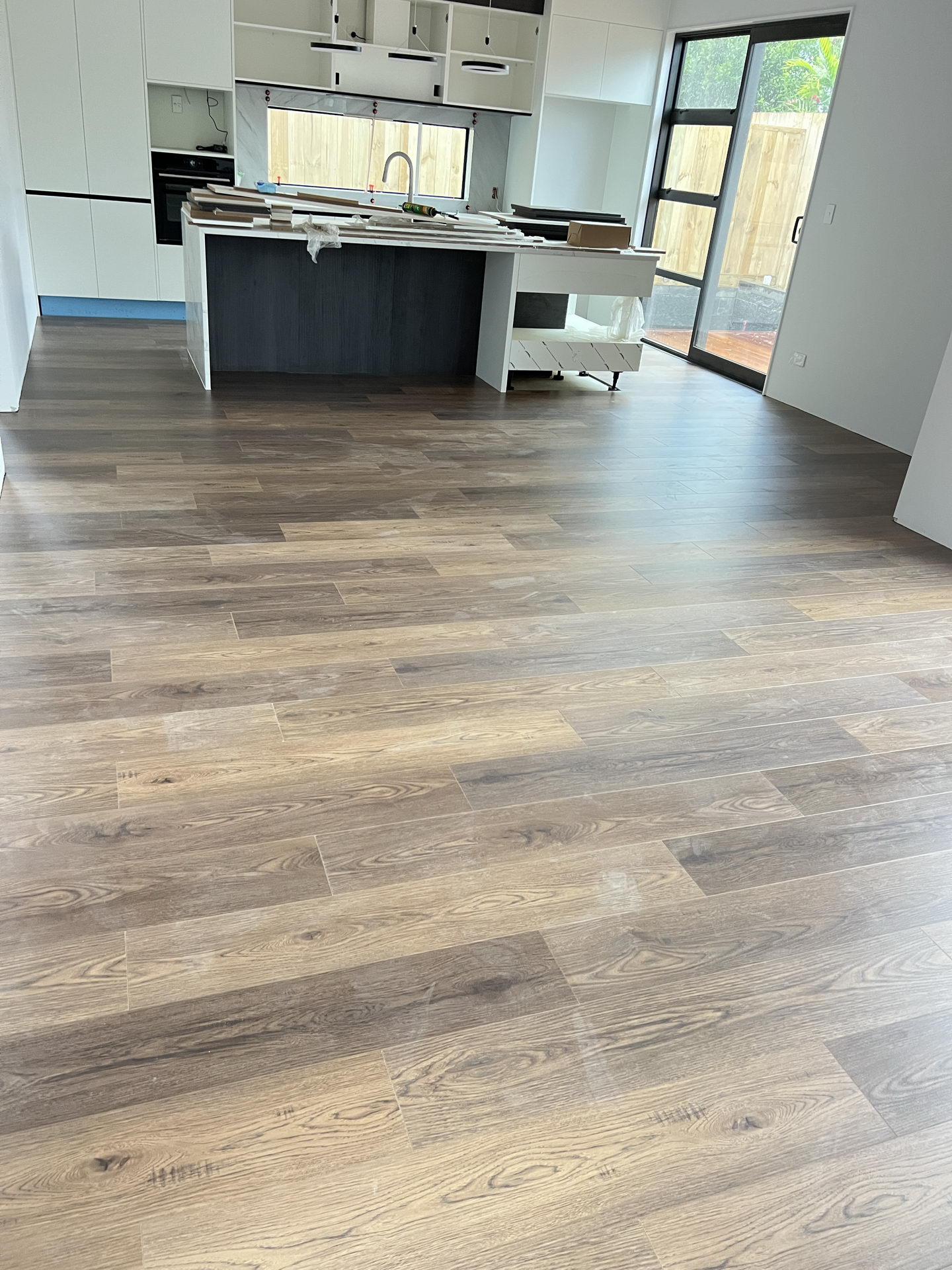 242073f64fc270bdea0be83e33d734d 242073f64fc270bdea0be83e33d734d Bring a touch of classic sophistication to your home with <strong>English Walnut Oak</strong>. Its rich walnut tones and detailed grain pattern exude elegance, making it a standout option for both traditional and contemporary designs. Designed with <strong>water-resistant flooring</strong> technology, it provides excellent protection against spills and moisture. Perfect for creating warm and inviting spaces, English Walnut Oak is a durable and stylish choice for <strong>laminate wood flooring</strong> enthusiasts.