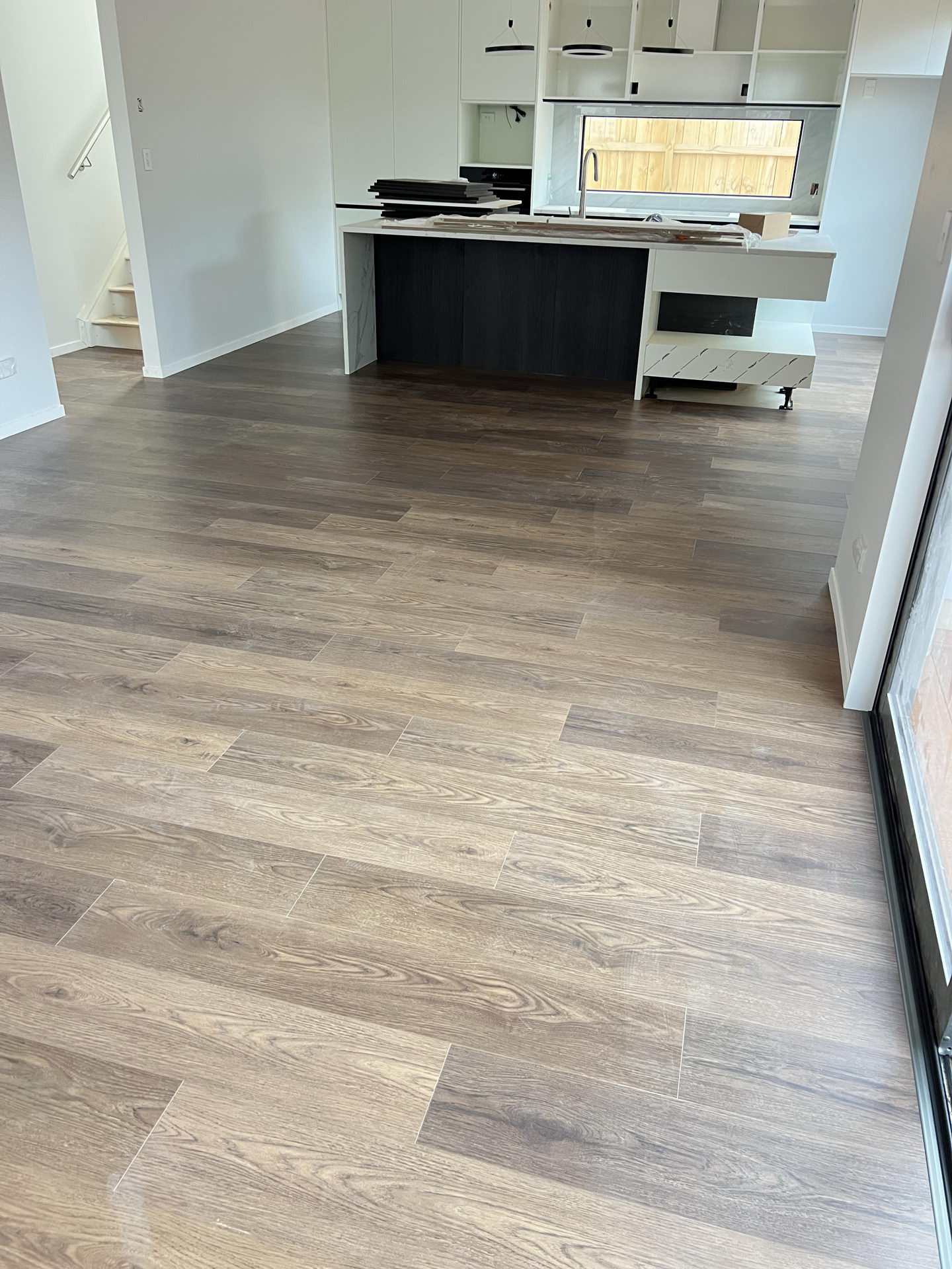 372810c647f0e1083cda0a36865099d 372810c647f0e1083cda0a36865099d Bring a touch of classic sophistication to your home with <strong>English Walnut Oak</strong>. Its rich walnut tones and detailed grain pattern exude elegance, making it a standout option for both traditional and contemporary designs. Designed with <strong>water-resistant flooring</strong> technology, it provides excellent protection against spills and moisture. Perfect for creating warm and inviting spaces, English Walnut Oak is a durable and stylish choice for <strong>laminate wood flooring</strong> enthusiasts.