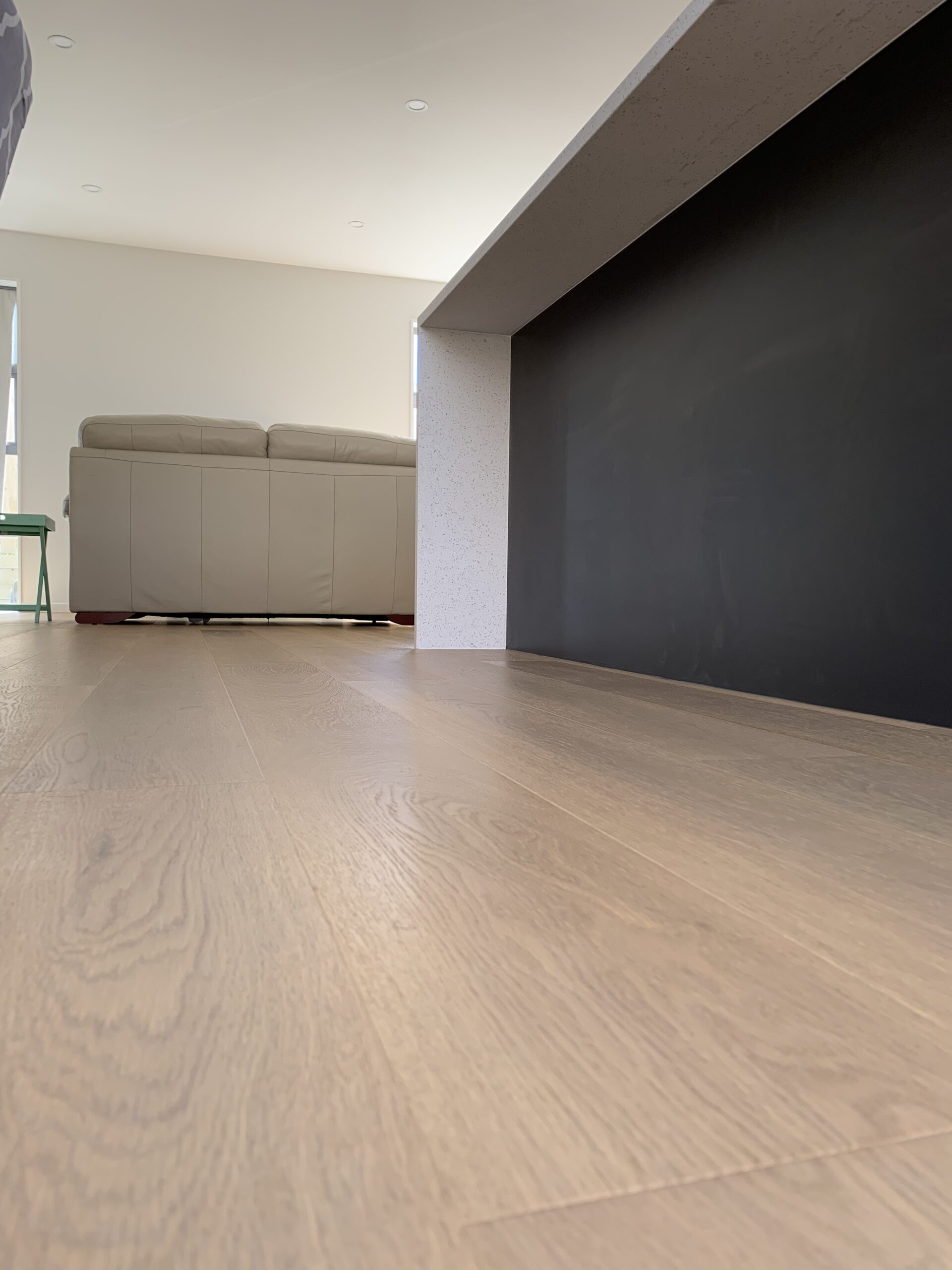 oak-wheatfield07 oak wheatfield07 scaled <strong>Oak Wheatfield Engineered Hardwood Flooring</strong> Brighten your rooms with Oak Wheatfield, an engineered hardwood flooring characterized by its light and airy finish. Ideal for creating a sense of space and openness, Oak Wheatfield's gentle hues are versatile enough to complement any interior design. Constructed for prolonged durability, this flooring option minimizes expansion and offers a dependable surface for high-traffic areas. Oak Wheatfield is the epitome of stylish, long-lasting wood flooring, perfect for those who value both aesthetics and functionality.